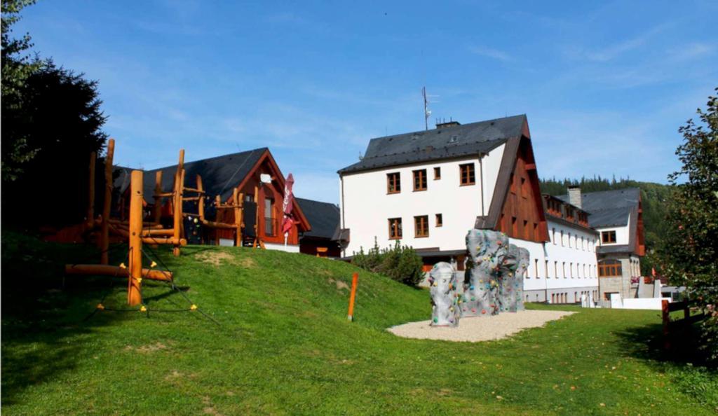 Horsky Hotel Koprivna Malá Morávka Buitenkant foto
